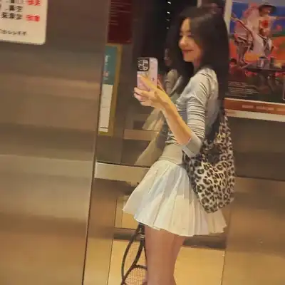 袁军